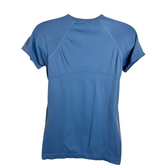 Athleta Seamless Top Sz M Blue Short Sleeve Athletic Shirt Vented Stretch Gym - Picture 3 of 4